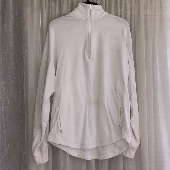 White crew neck - Picture 1 of 4